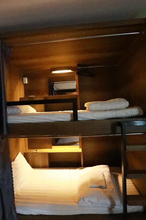 הו צ'י מין סיטי Bui Vien Street Hostel מראה חיצוני תמונה