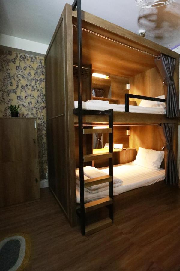 הו צ'י מין סיטי Bui Vien Street Hostel מראה חיצוני תמונה