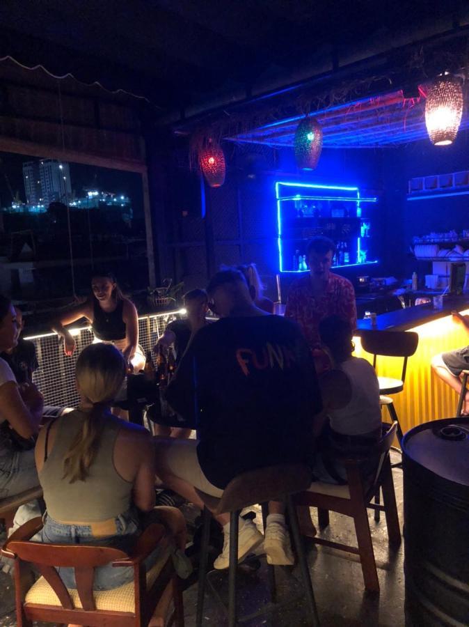הו צ'י מין סיטי Bui Vien Street Hostel מראה חיצוני תמונה